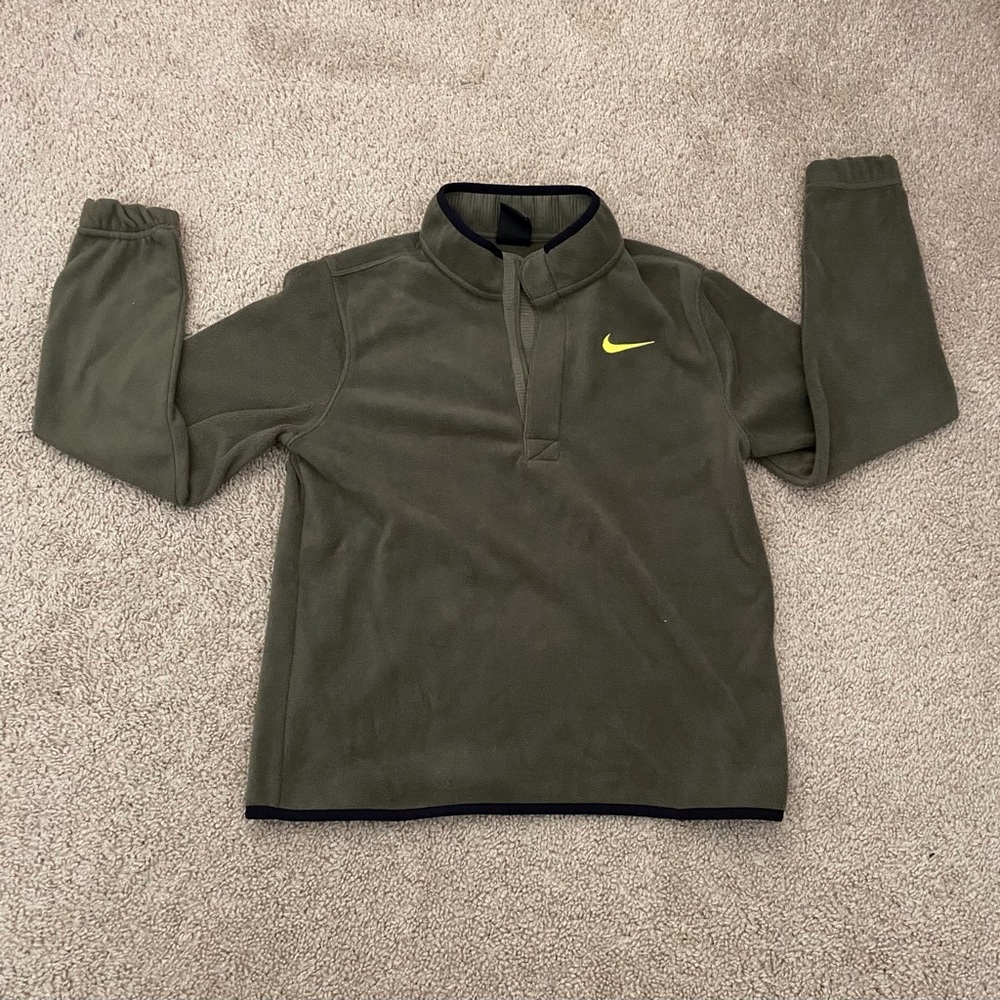 Boys Nike Quarter-Zip pullover